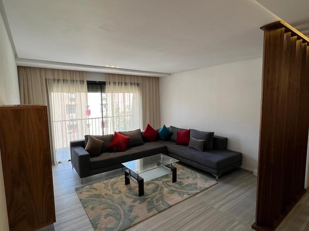 Deux Salon Centre De Gueliz 23 Appartement